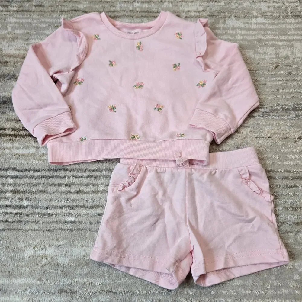 Little Me Girls Matching Set Pink‎ Shorts and Sweater Embroidered Flowers 2T
